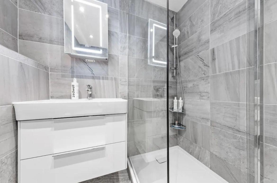 Majestic 2-Bedroom Flat In Knightsbridge-Hyde Park Kb70 런던 외부 사진