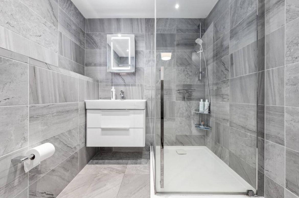 Majestic 2-Bedroom Flat In Knightsbridge-Hyde Park Kb70 런던 외부 사진